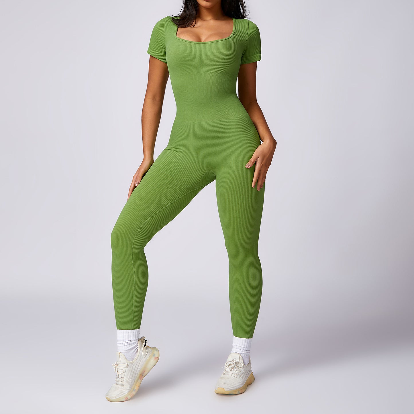 Seamless One-piece Short-sleeved Jumpsuit