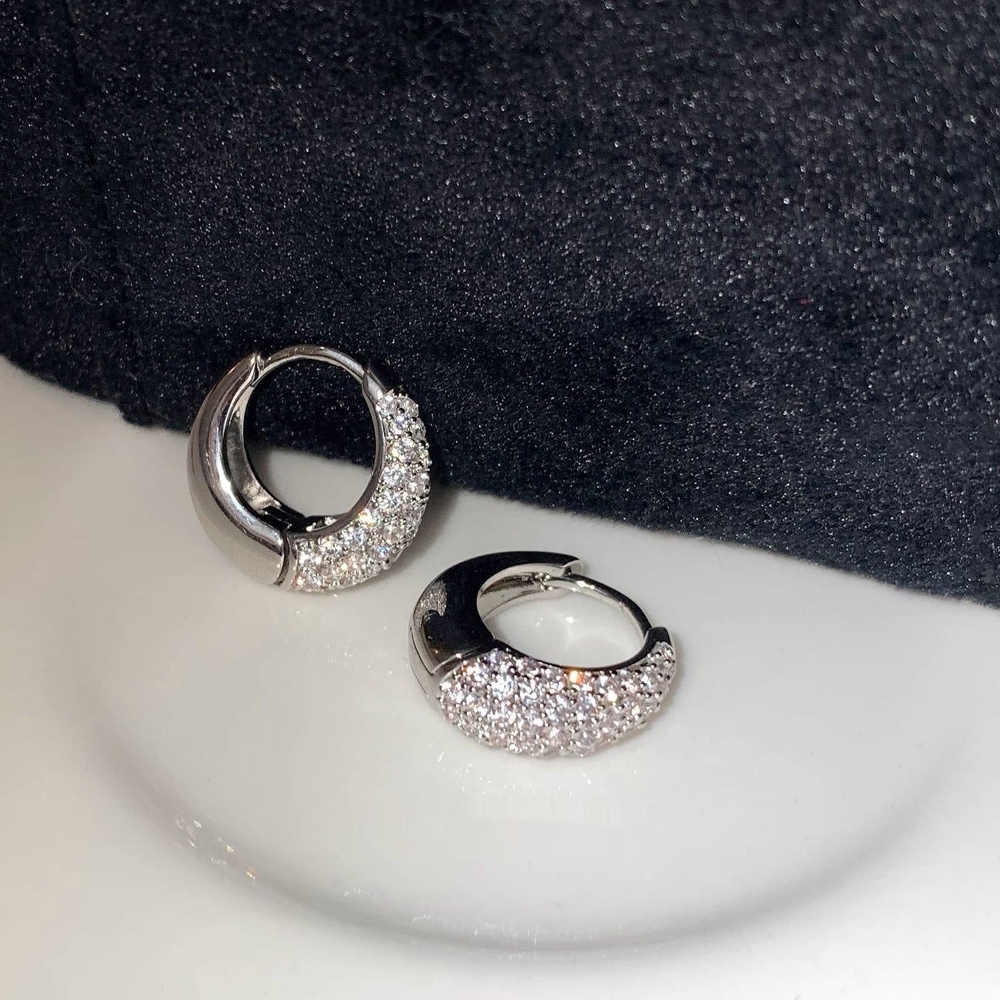 Women's Fashion Personalized Zircon Hoop Earrings