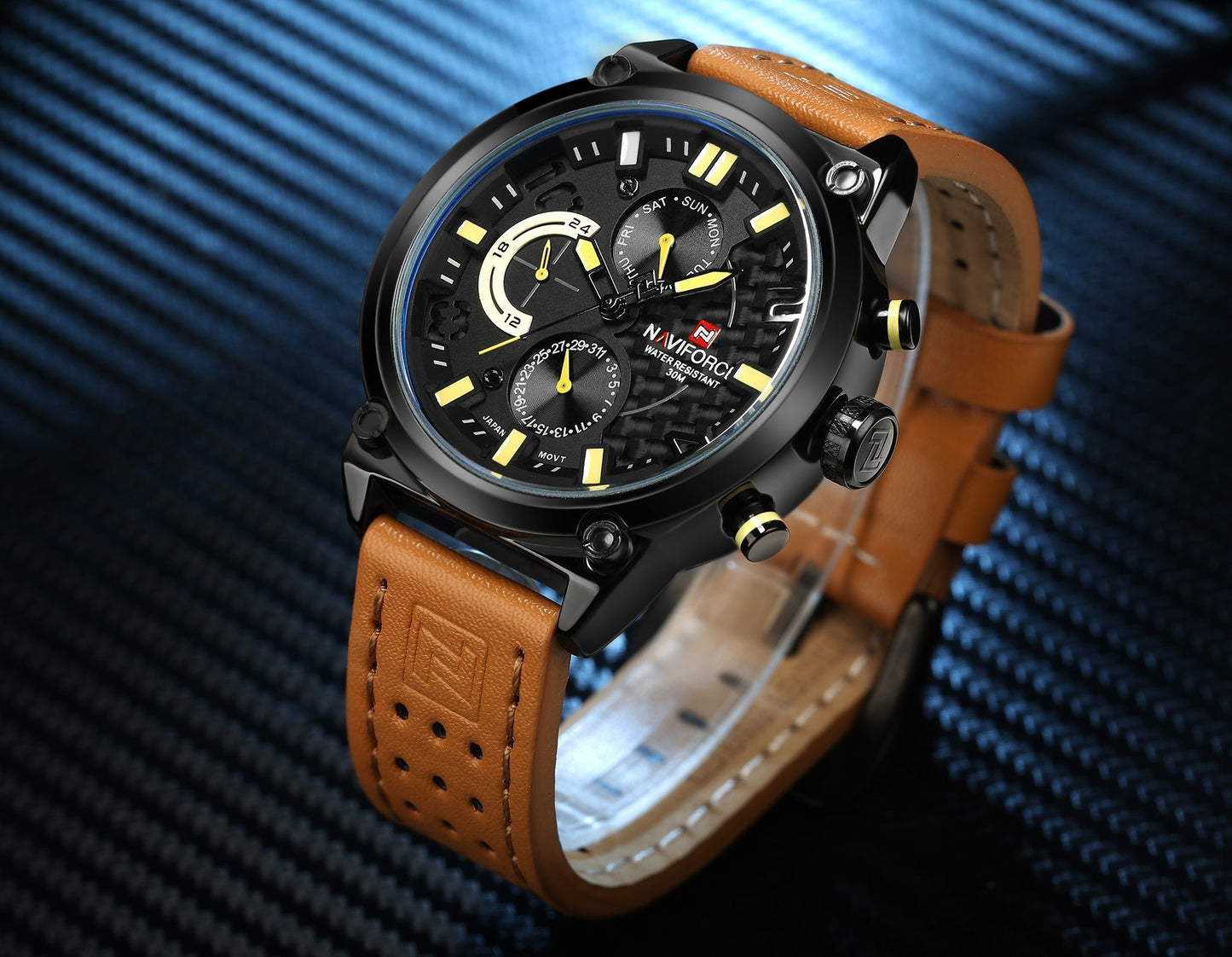 Men's Leather Band Quartz Waterproof Leisure Watch
