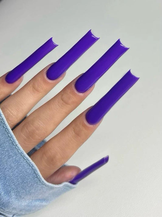 Grapely Admired by 2Cute Nails