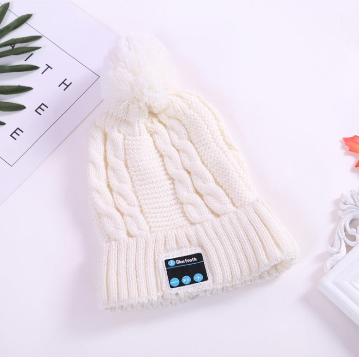 Winter Warm Knit Bluetooth Music