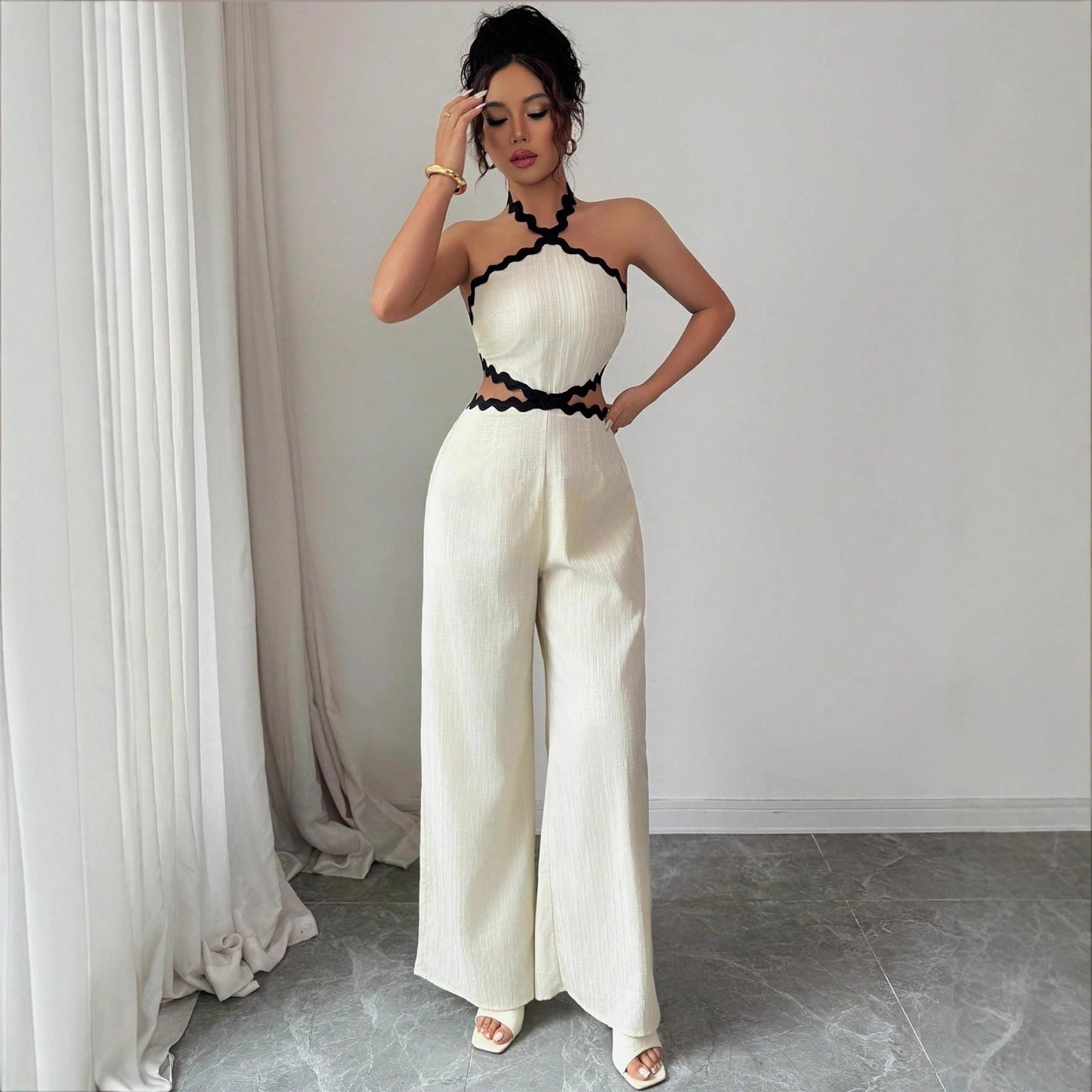 Women's Fashionable Wave Lace Texture Halter Stitching Hollow-out Jumpsuit