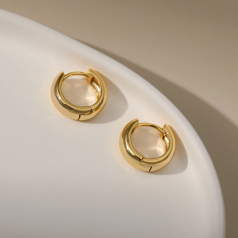 Women's Versatile And Simple Plain Hoop Earrings