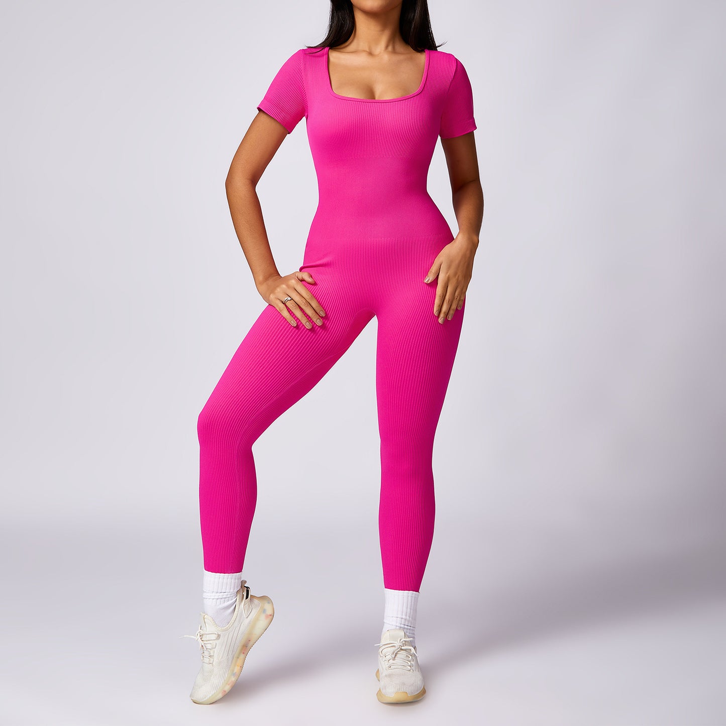 Seamless One-piece Short-sleeved Jumpsuit
