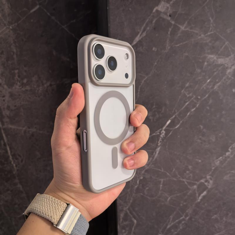 Non-yellow Phone Case Transparent Magnetic Ultra-thin Drop-resistant Protective Cover