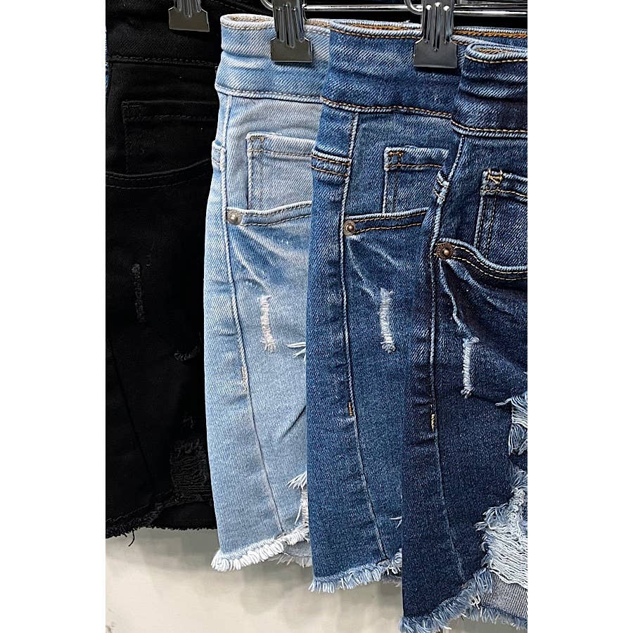 Cut-Off & Confident Plus Size Distressed Denim Shorts