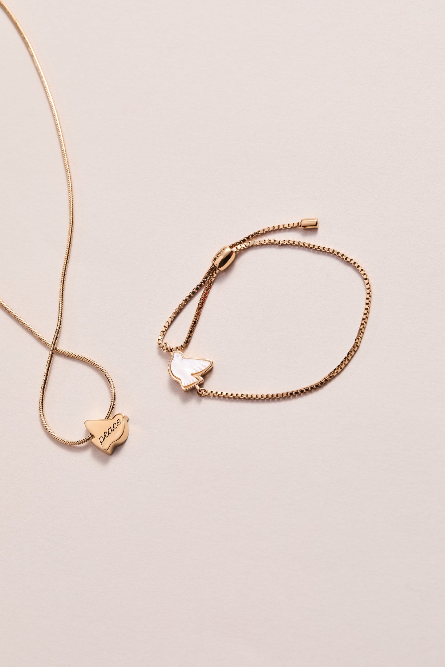 Dove 'Peace' Mother of Pearl Pull Chain Bracelet