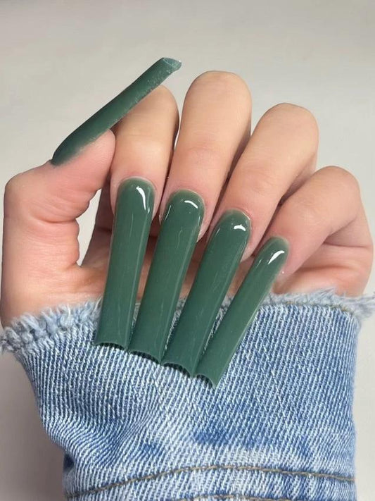 Maple Leafs by 2Cute Nails