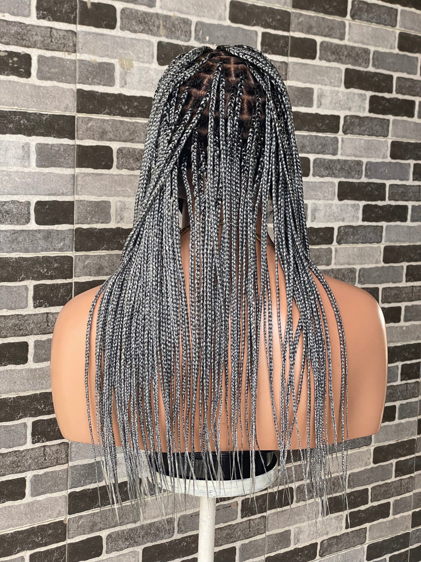 Knotless (Salt and pepper) Full lace wig