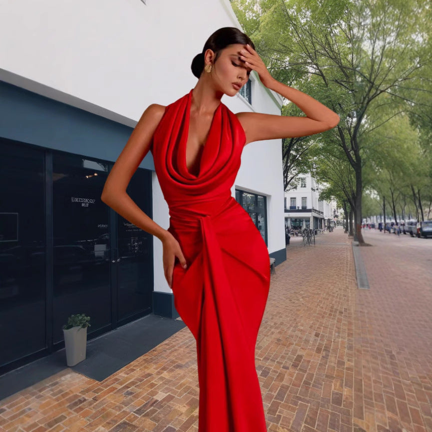 Sexy Slim Fit Slimming Halter Pendant Collar Backless Dress V-neck