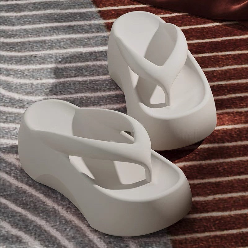 Women's Soft-soled Shit Feeling Beach Slippers