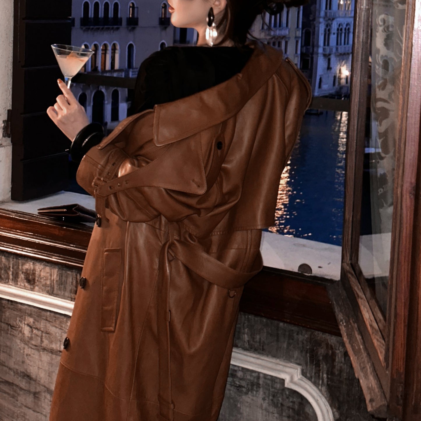Autumn And Winter New Sheepskin Fried Street Handsome Trench Coat