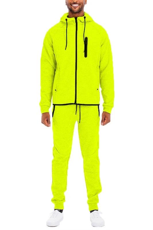 Weiv Mens Dynamic Active Tech Suit by Little J