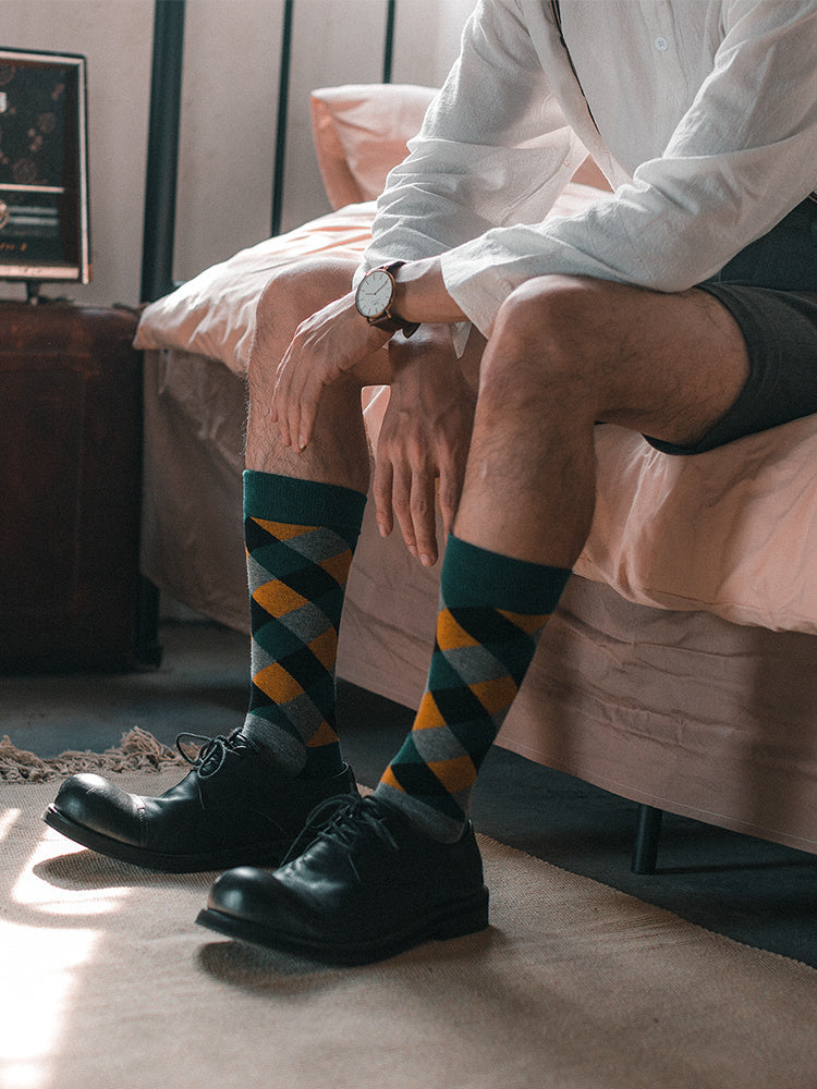Men's Colorful Diamond-shaped Tube Socks