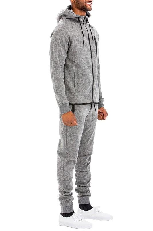 Weiv Mens Dynamic Active Tech Suit by Little J