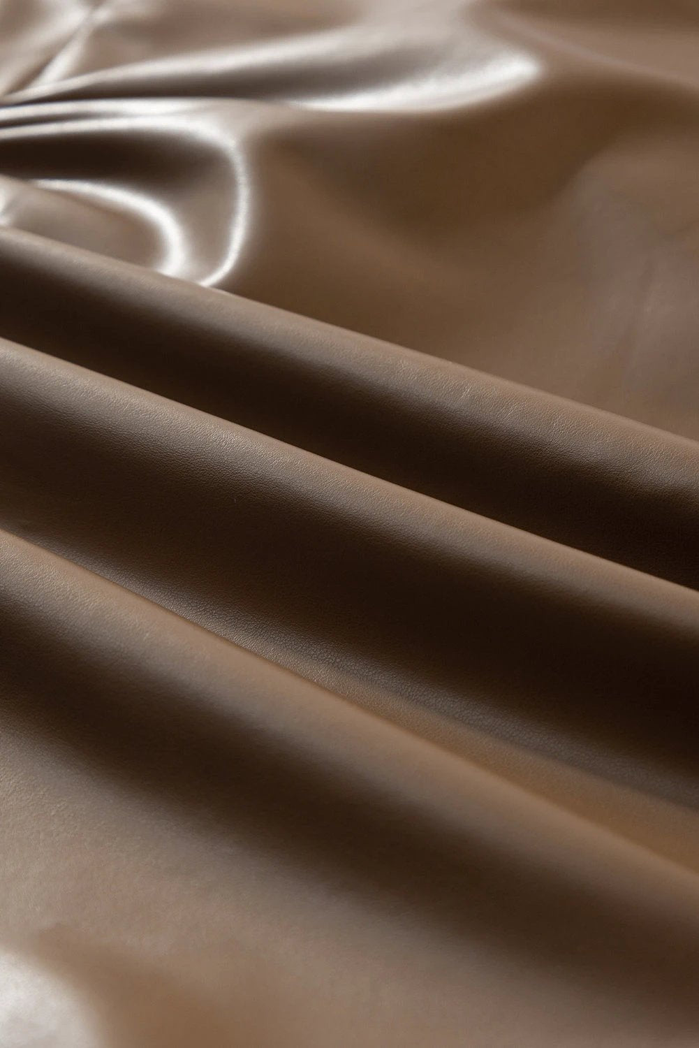 Bowknot Elastic Waist Mini Skirt by Lady Ros