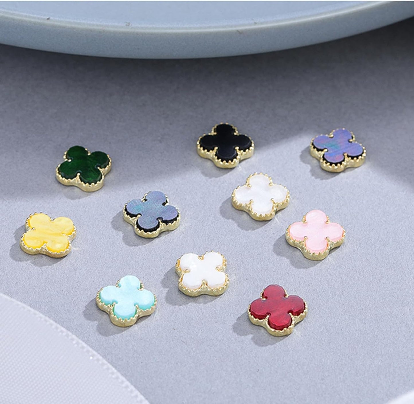 🍀 Clover Luxe Nail Charms