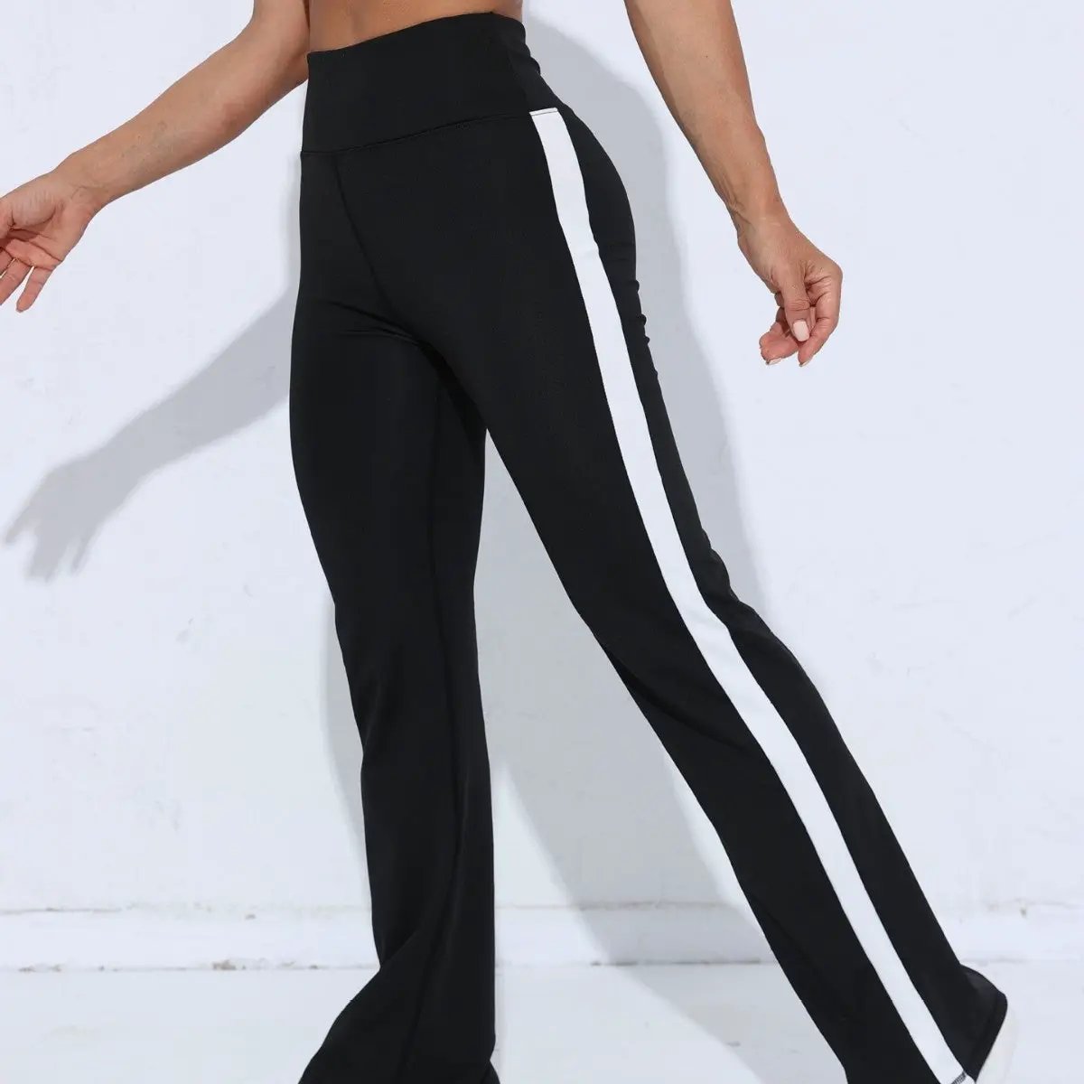 Yoga Flared Pants High-waisted Hip-lifting Workout Leggings by GJG Denim
