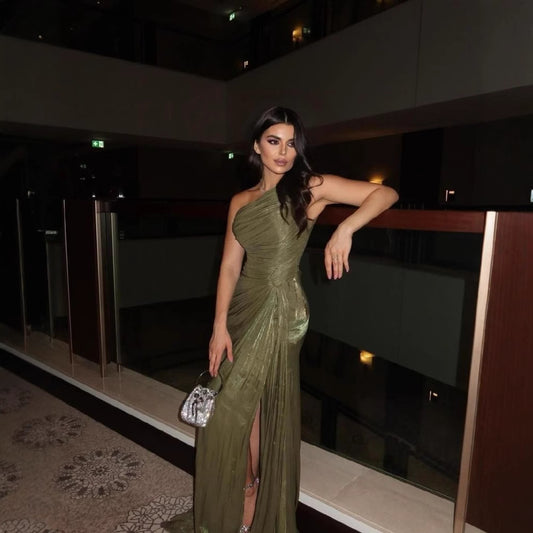 Pleated Ribbon Shiny Evening Dress