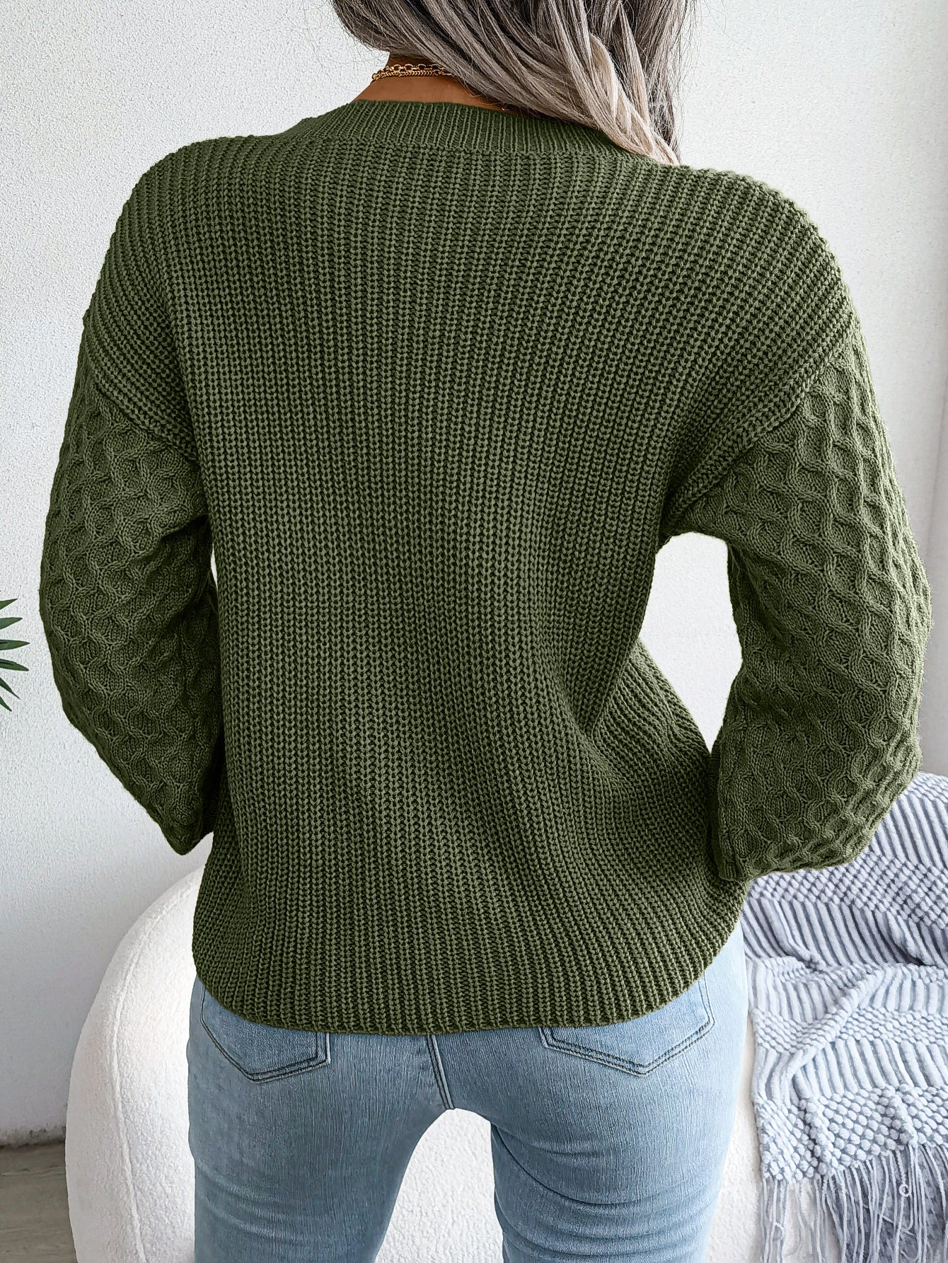 Casual Lantern Sleeve Knitted Sweater