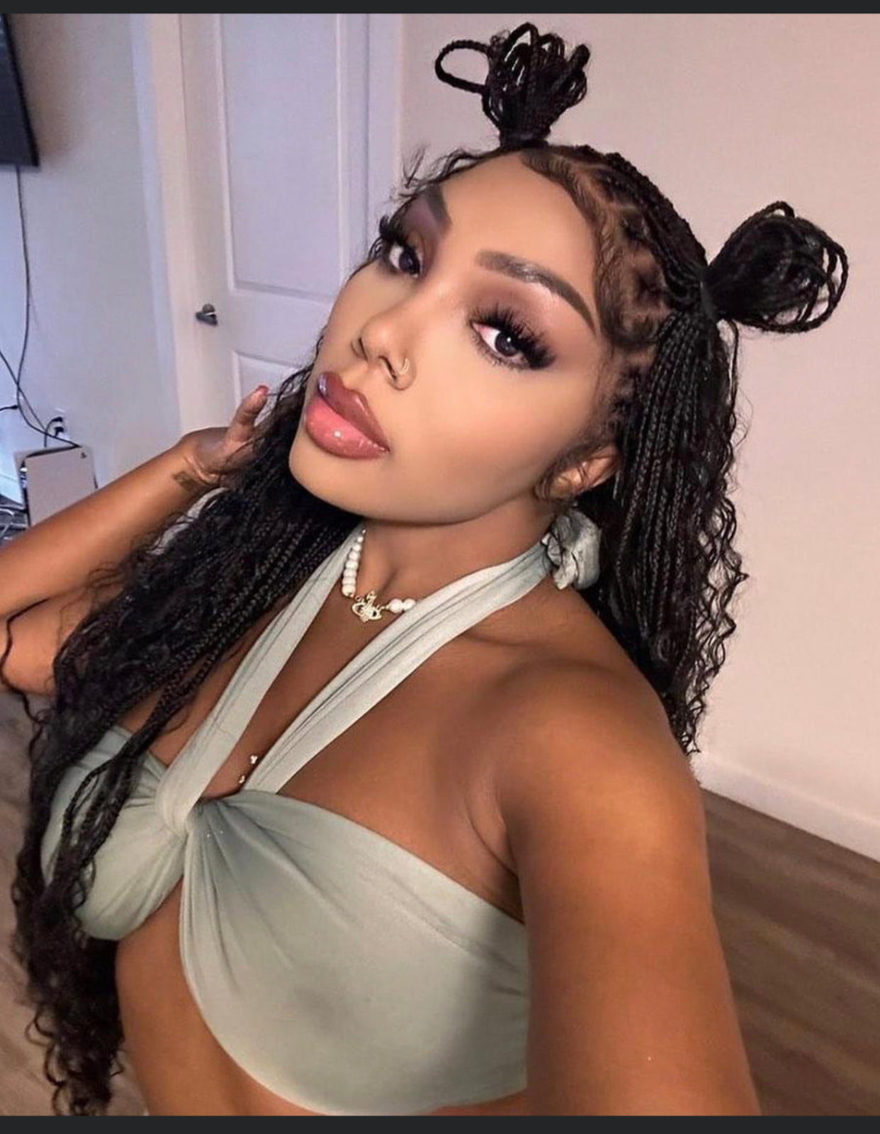 KNOTLESS BOHEMIAN FULL LACE