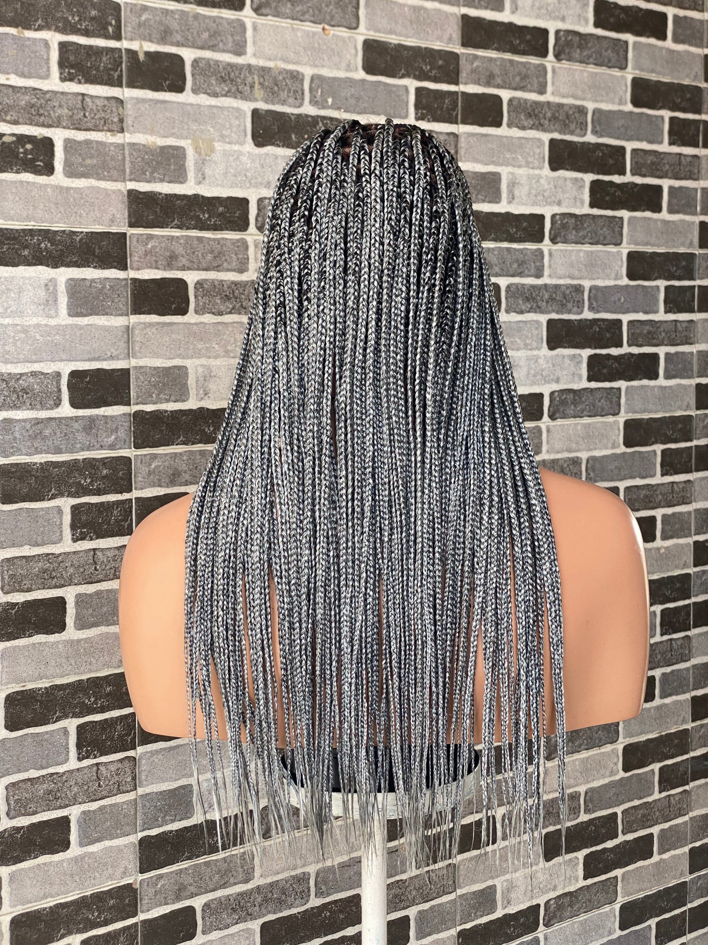 Knotless (Salt and pepper) Full lace wig