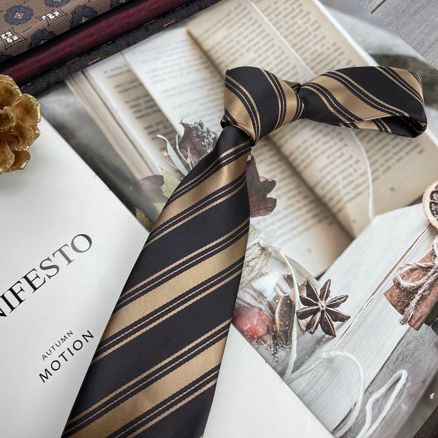 Men's Ties Retro Coffee Color Orange Red Striped Tie Hand Hit 8CM