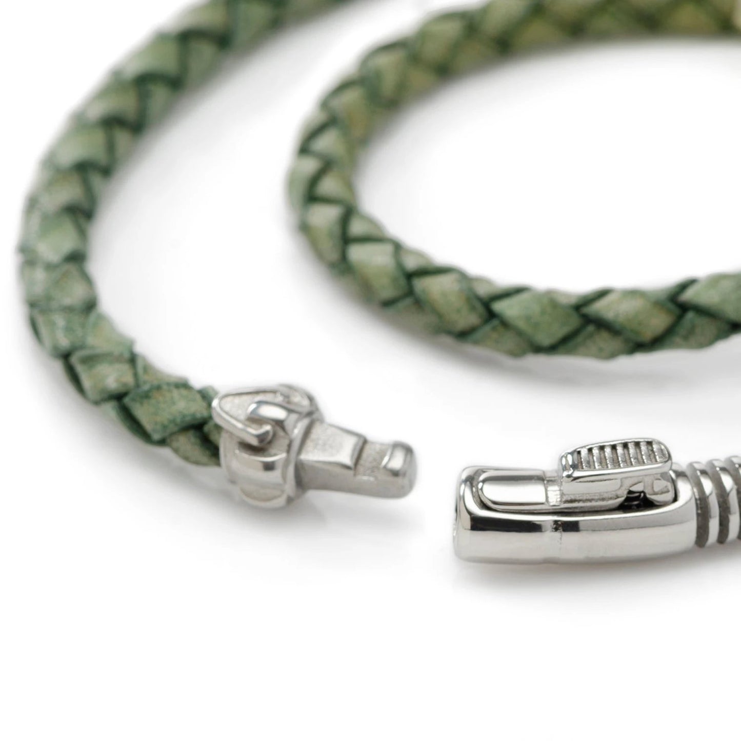 Star Wars Luke Skywalker LIGHTSABER Bracelet, Tie Clip, and Dress Socks Gift Set by Cufflinks.com