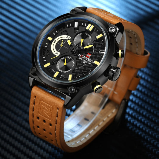 Men's Leather Band Quartz Waterproof Leisure Watch