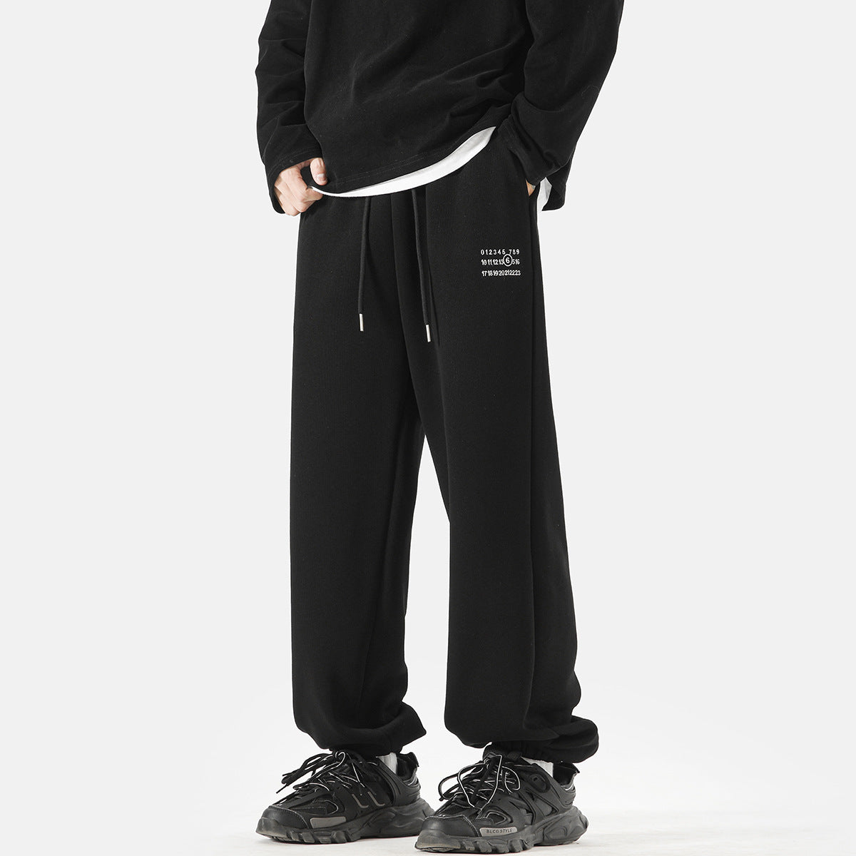 Men's Simple Digital Embroidery Loose Sports Sweatpants