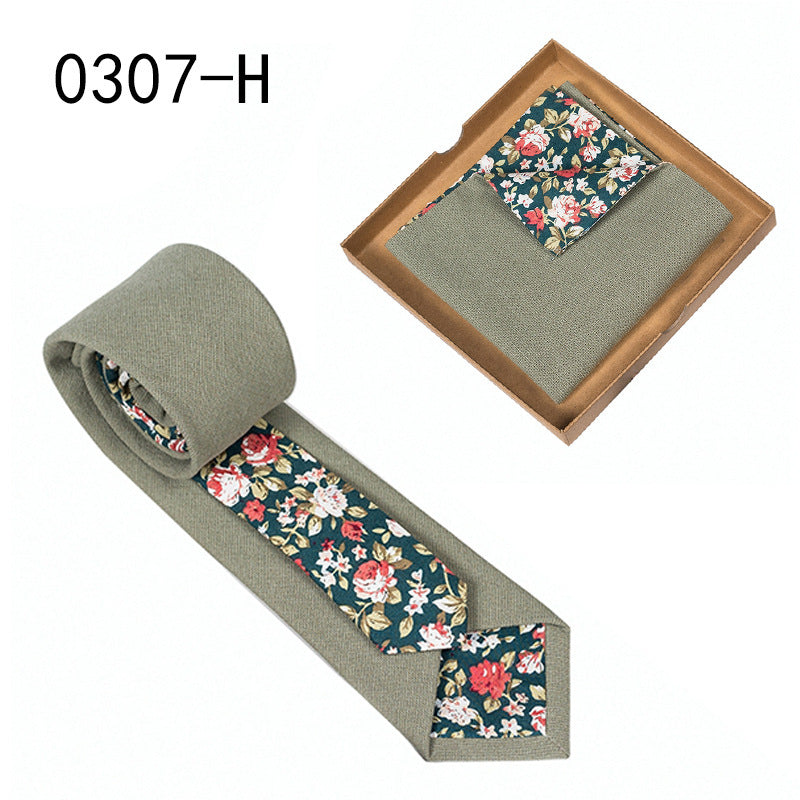 Men's Floral Print Tie and Pocket Square