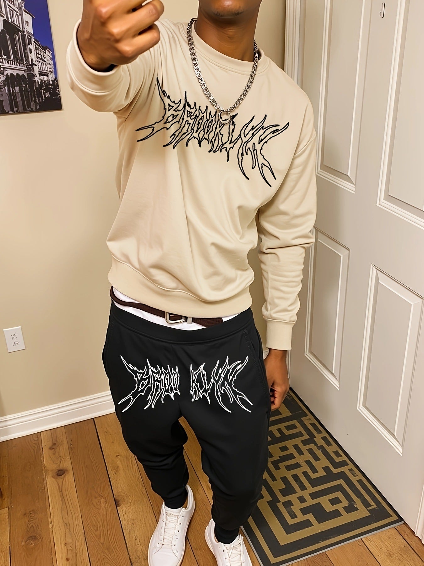 Men's Casual Fashion Round Neck Sweatshirt/Pants Suit