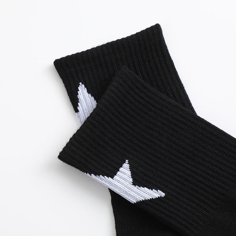 Black And White Five-pointed Star Tube Socks Breathable Sports Socks For Men