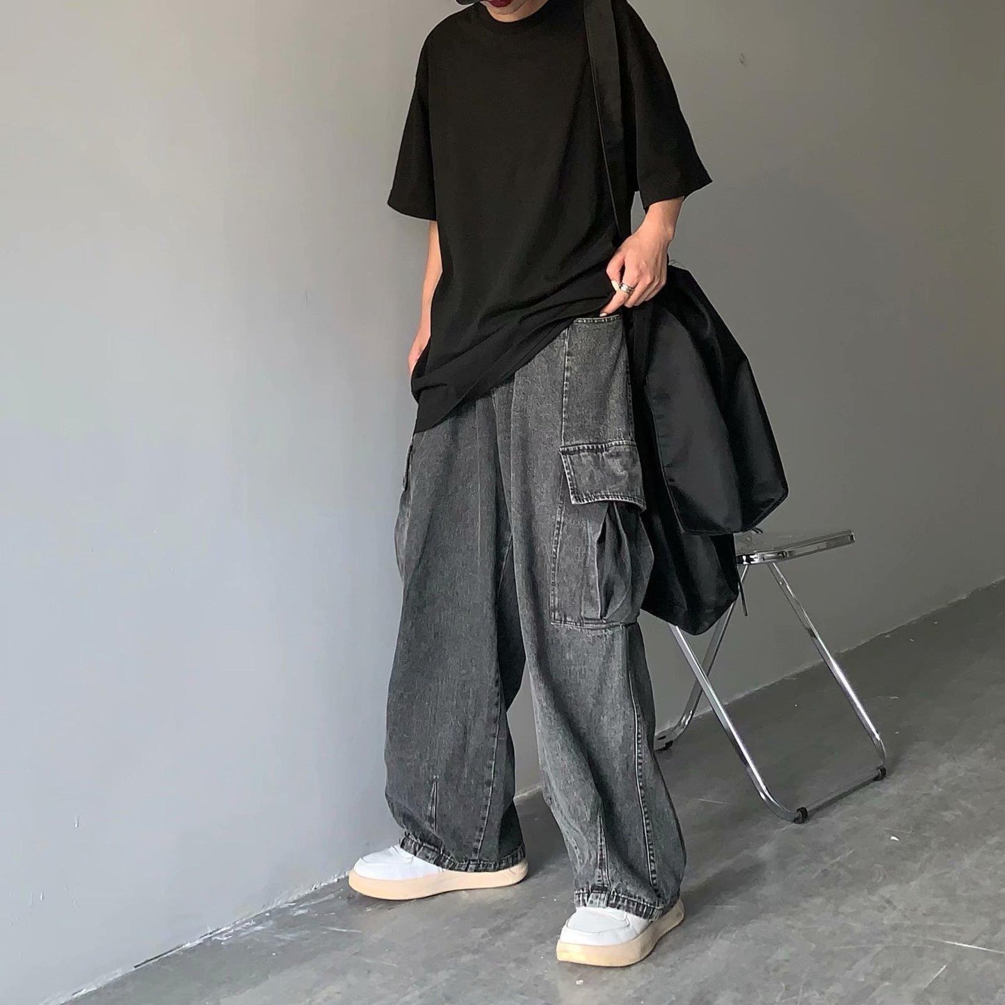 Men's Retro Drape Large Loose Cargo Jeans