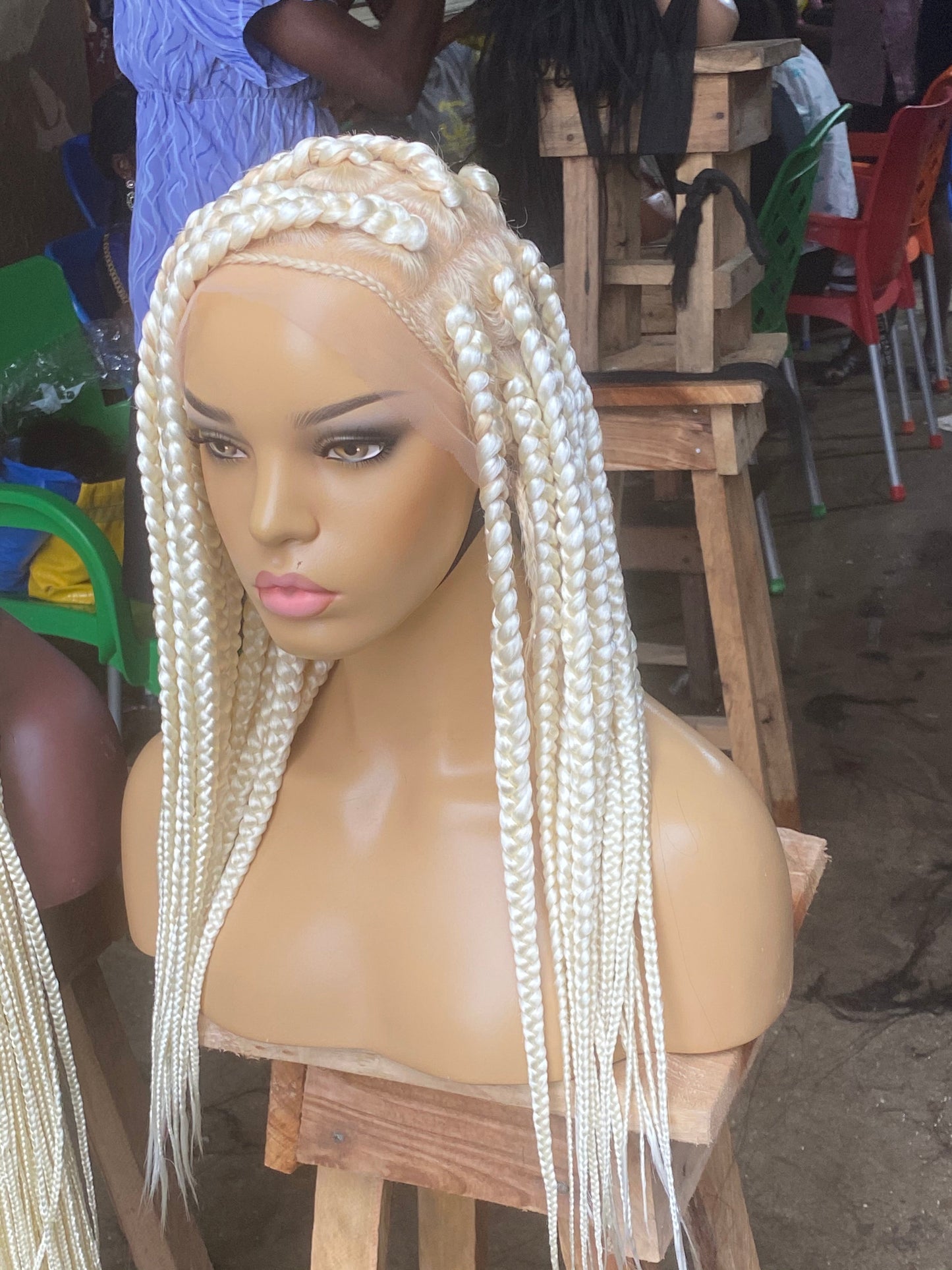 Funki JUMBO BOX BRAID PLATINUM BLONDE. (FULL LACE)