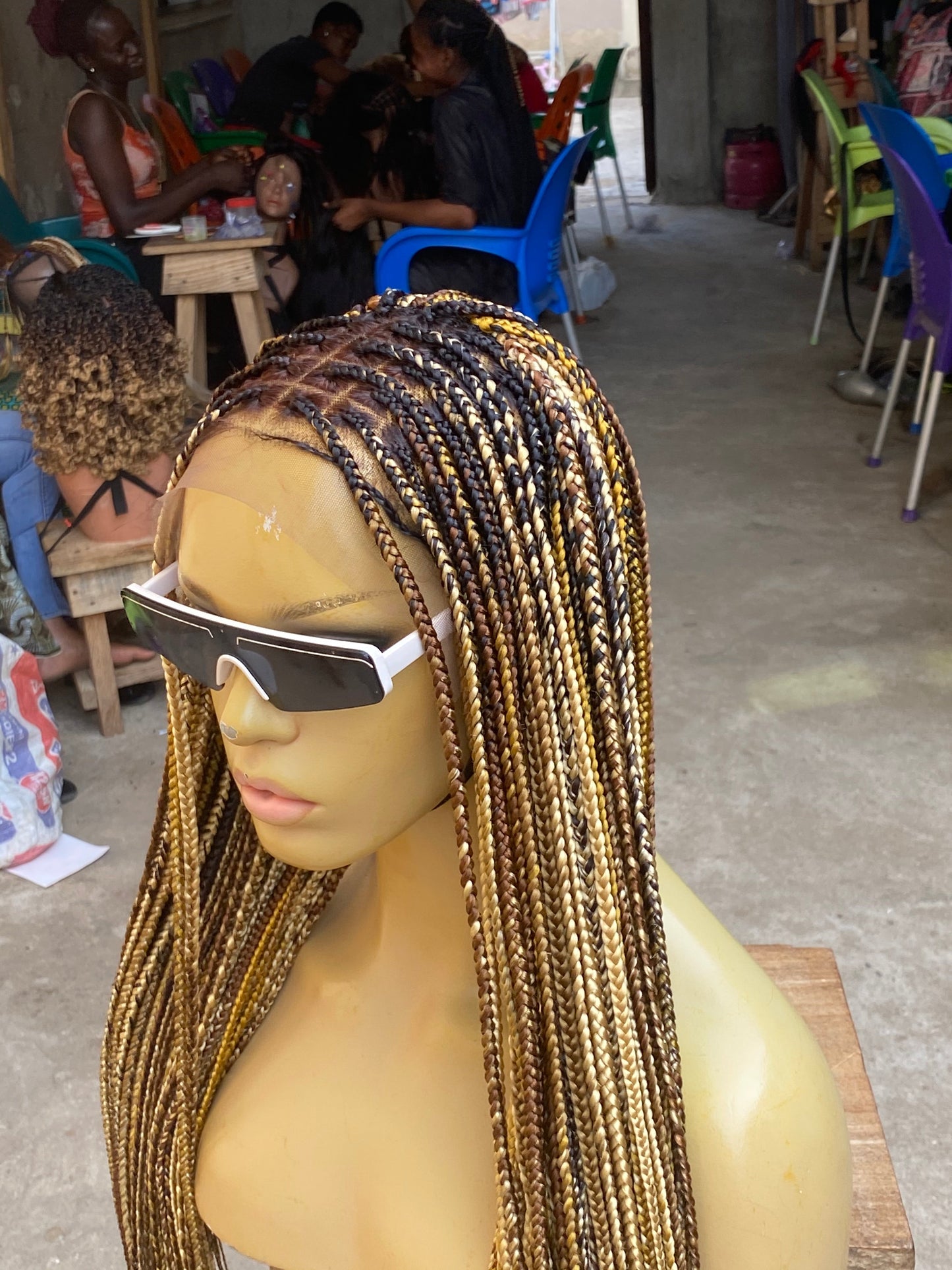 Knotless Braid Wig, 13x4 Lace Frontal, Glueless, Ombre Color (Jalissa)